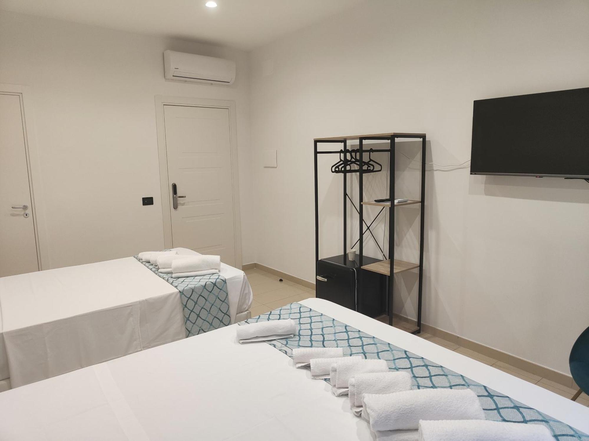 Sweet Rooms San Francesco Naples Extérieur photo