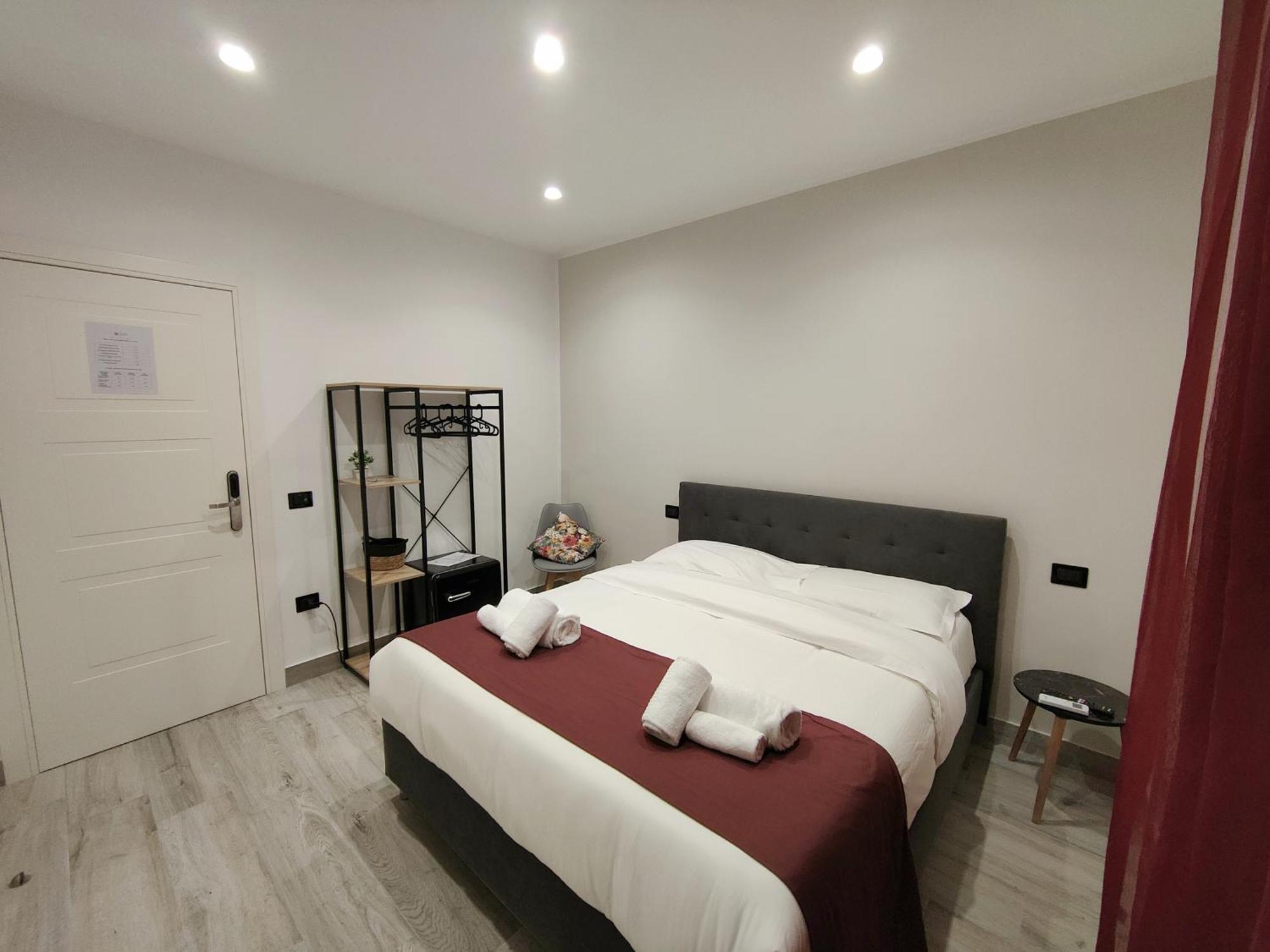 Sweet Rooms San Francesco Naples Extérieur photo